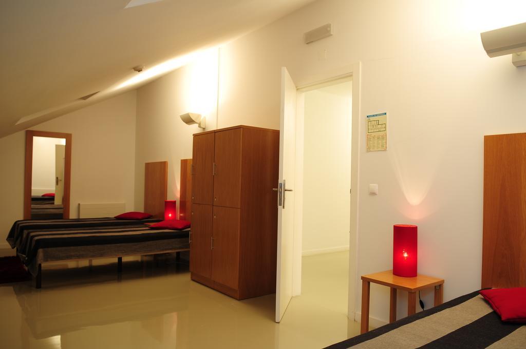 Hi Idanha-A-Nova - Pousada De Juventude Habitación foto